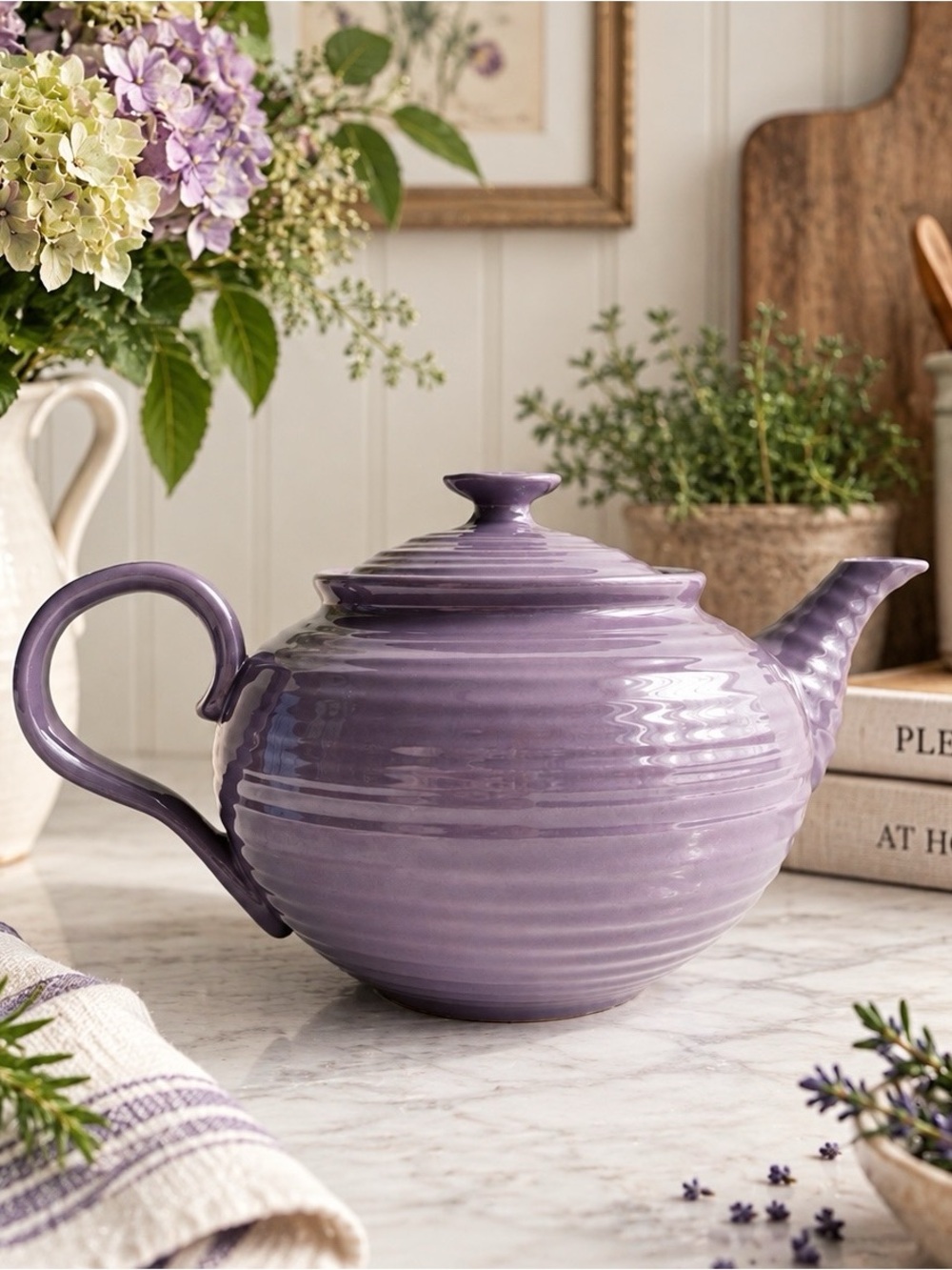 Portmeirion Sophie Conran Mulberry 4 Cup Teapot Lavender Purple Discontinued